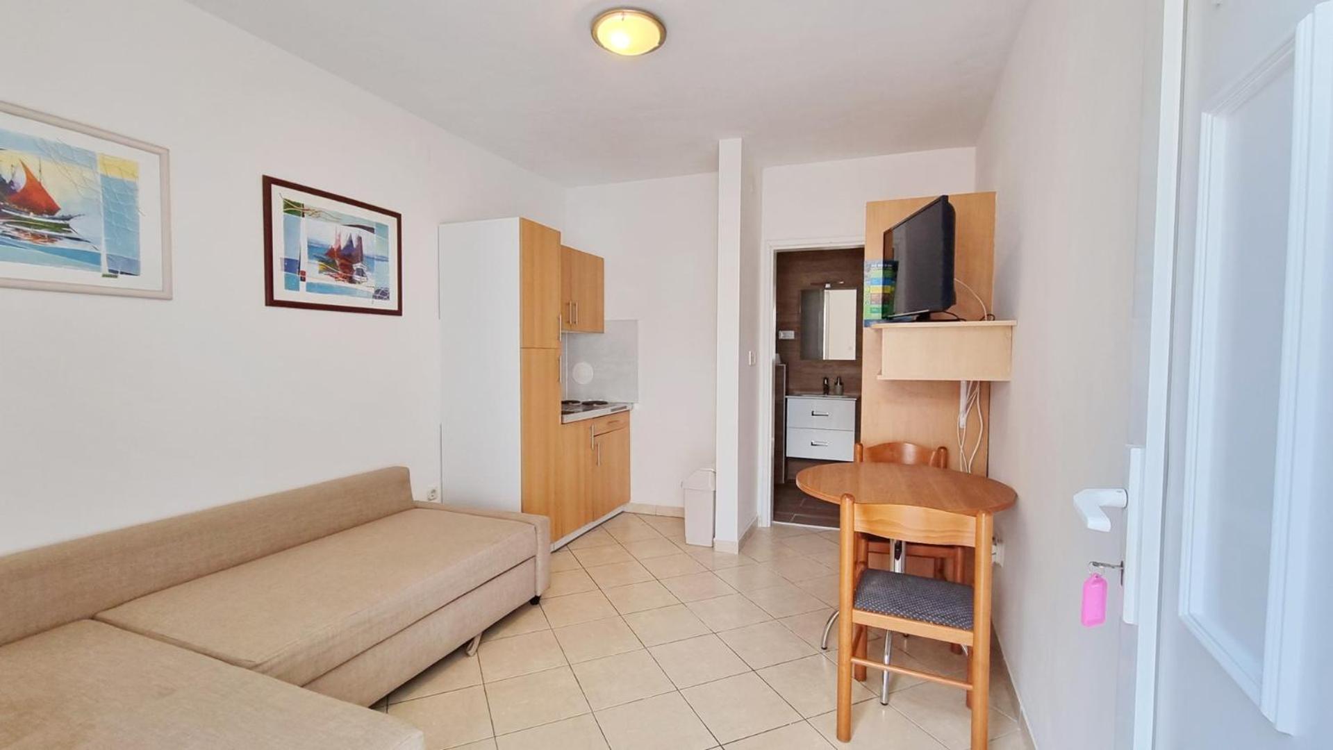 Apartments Lovincic Башка Экстерьер фото